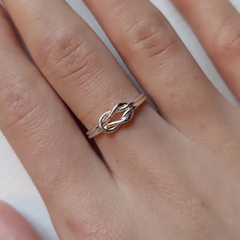 Knot Infinity Rings